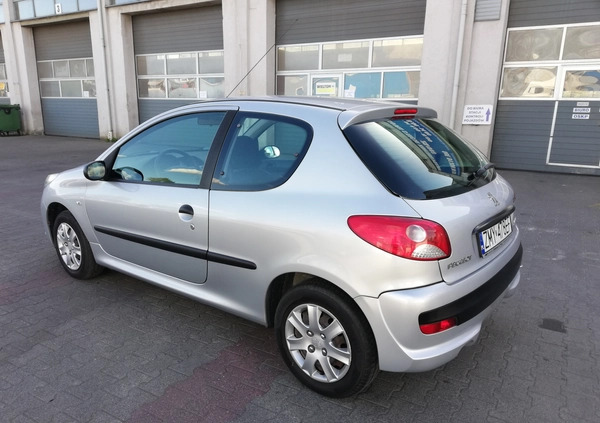 Peugeot 206 plus cena 12300 przebieg: 100200, rok produkcji 2011 z Szczecin małe 137